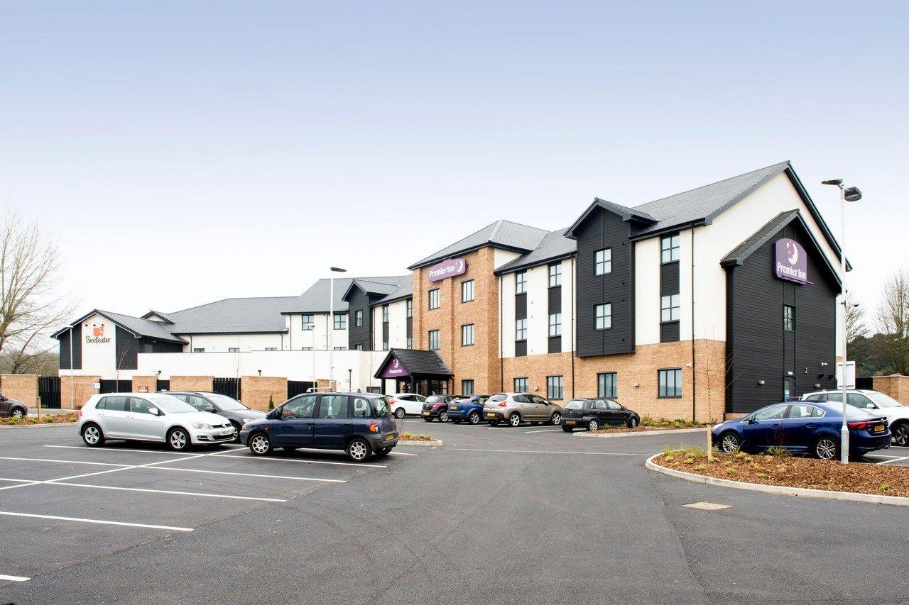 Premier Inn Ware Exteriör bild